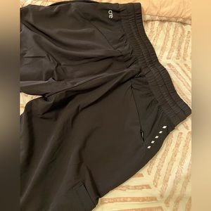 Barco one Boost women’s 3 Pocket Low Rise Jogger Pants. XXSP. Black.